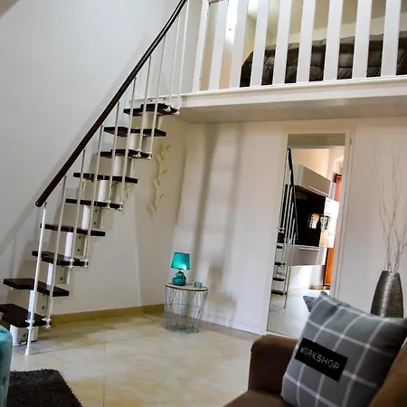 Casa Dell Arco דירה בארי