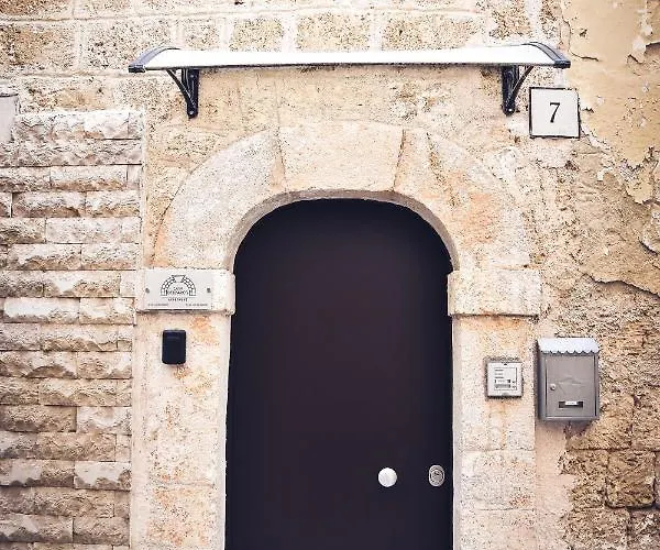 Casa Dell Arco *